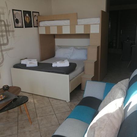Sunshine Apartment 2 亚历山德鲁波利斯 外观 照片